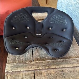 Black Posture Seat Cushion